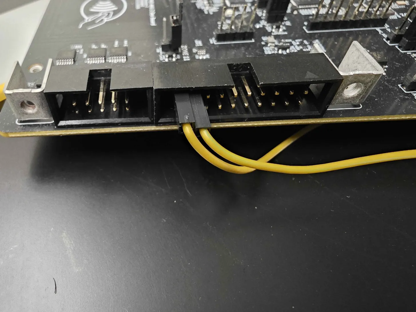 FreeWili2 analog connector